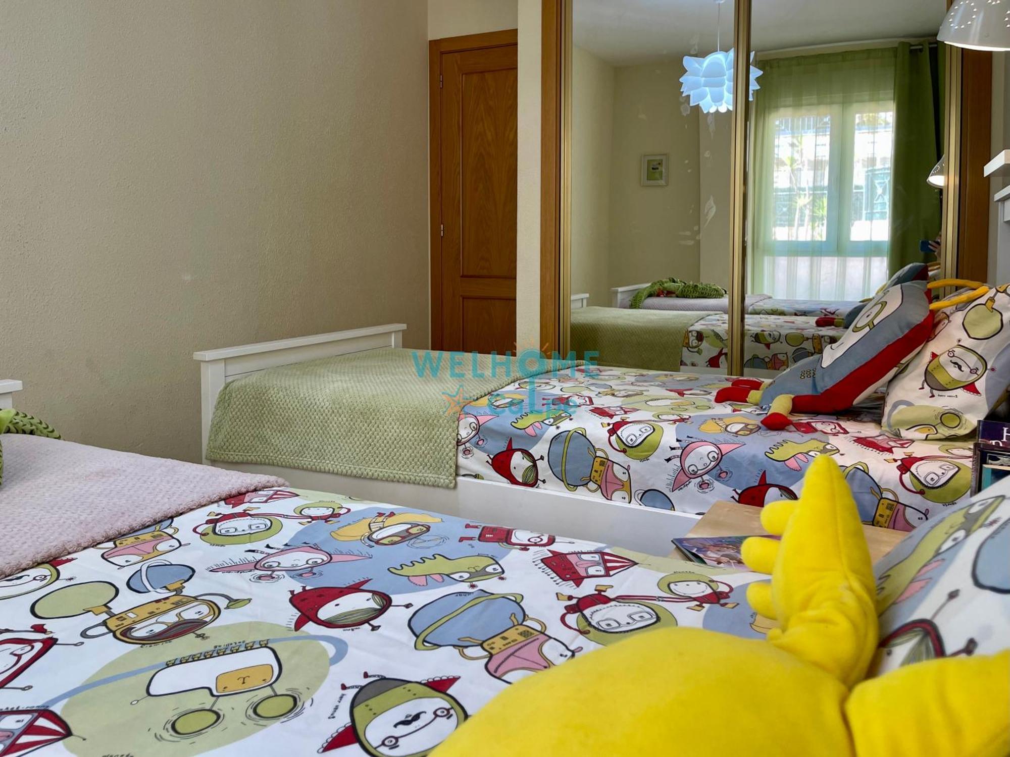 Manzana Bonito Y Comodo Apartamento Con Piscina กัลเป ภายนอก รูปภาพ